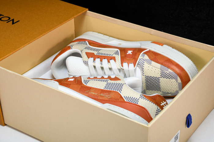 L&V SNEAKERS