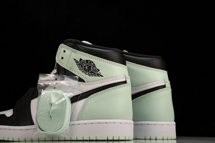 Air Jordan 1 Retro High OG NRG 61428 100