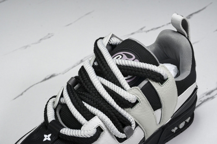 L&V SNEAKERS