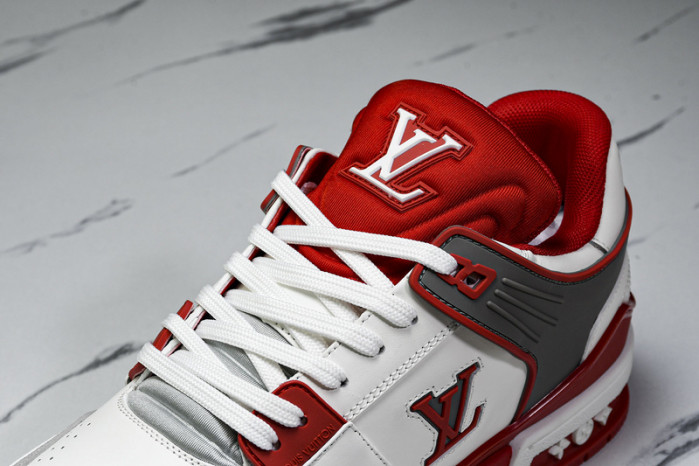 L&V SNEAKERS