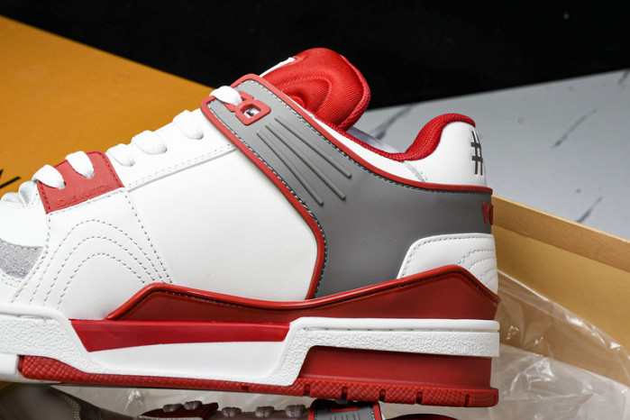 L&V SNEAKERS