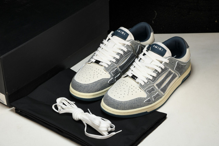 AM1R1 SNEAKERS