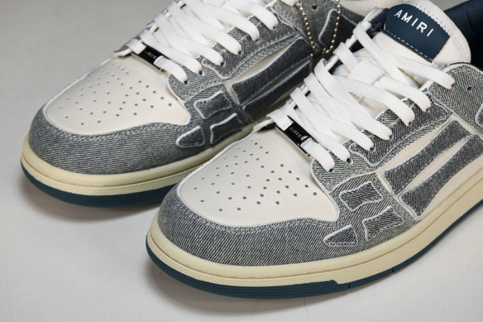 AM1R1 SNEAKERS