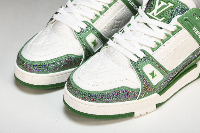L&V SNEAKERS