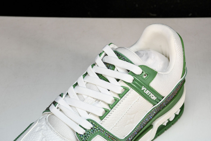 L&V SNEAKERS