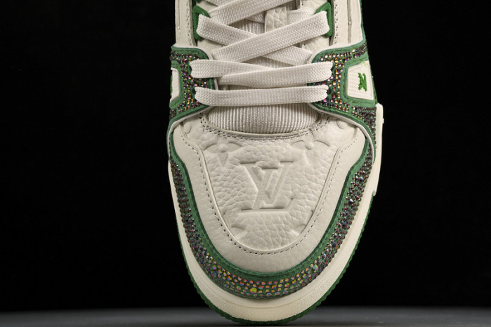 L&V SNEAKERS