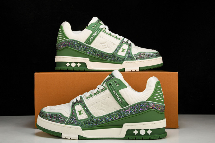 L&V SNEAKERS