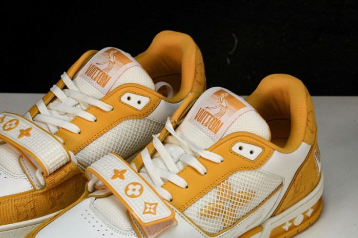 L&V SNEAKERS