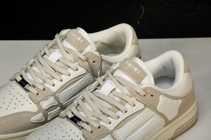 AM1R1 SNEAKERS