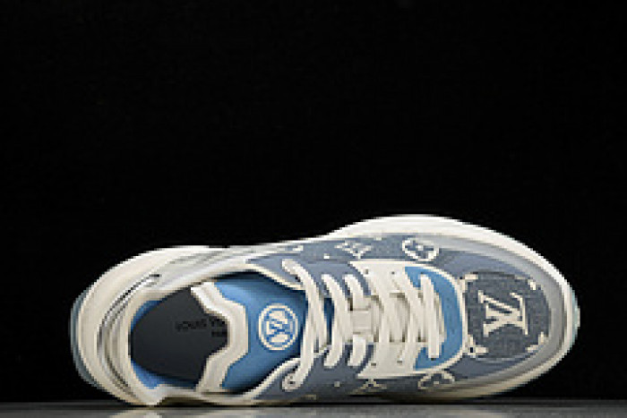 L&V SNEAKERS