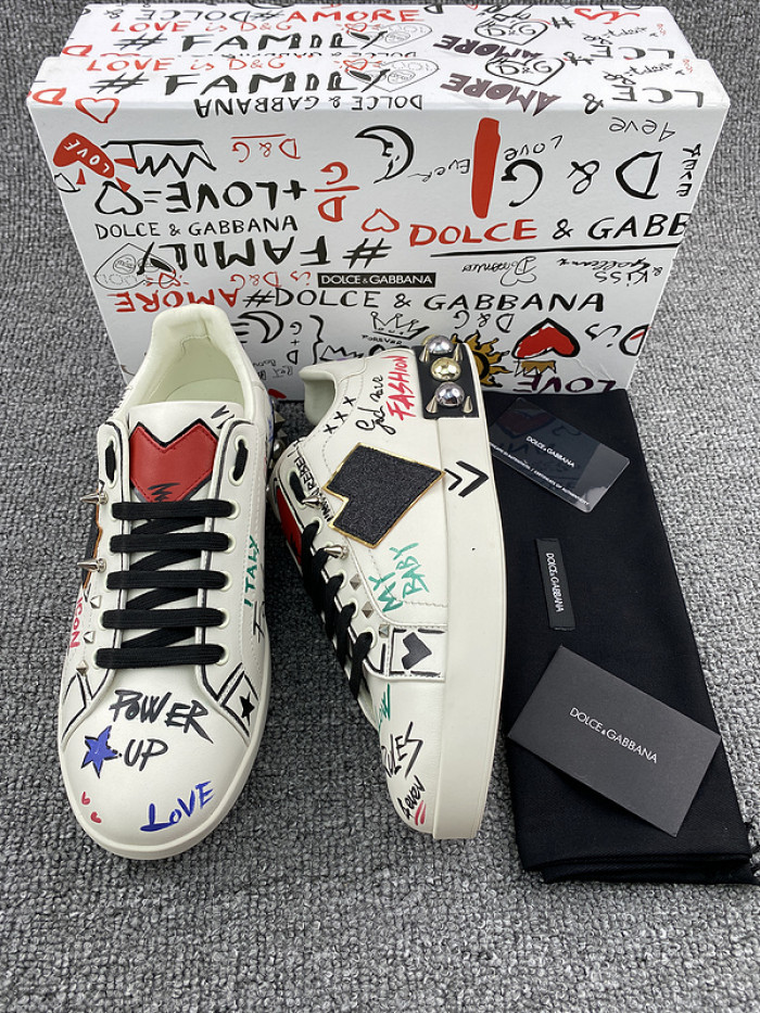 DG sneaker