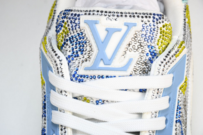 L&V SNEAKERS