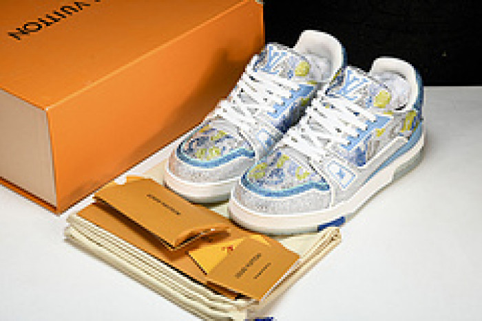 L&V SNEAKERS
