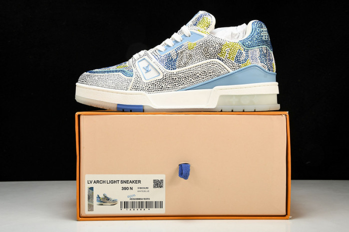 L&V SNEAKERS