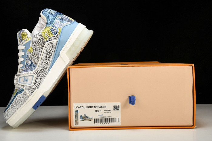 L&V SNEAKERS