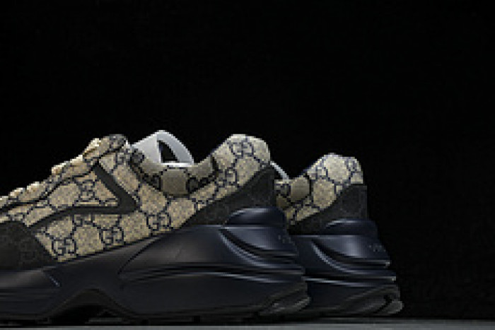 GUCC SNEAKER