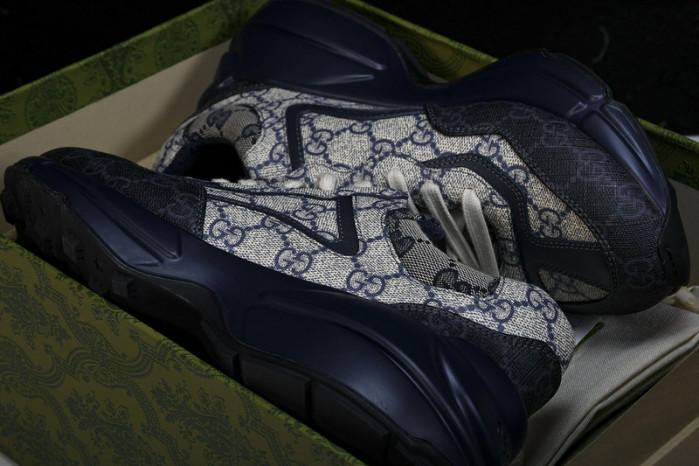 GUCC SNEAKER
