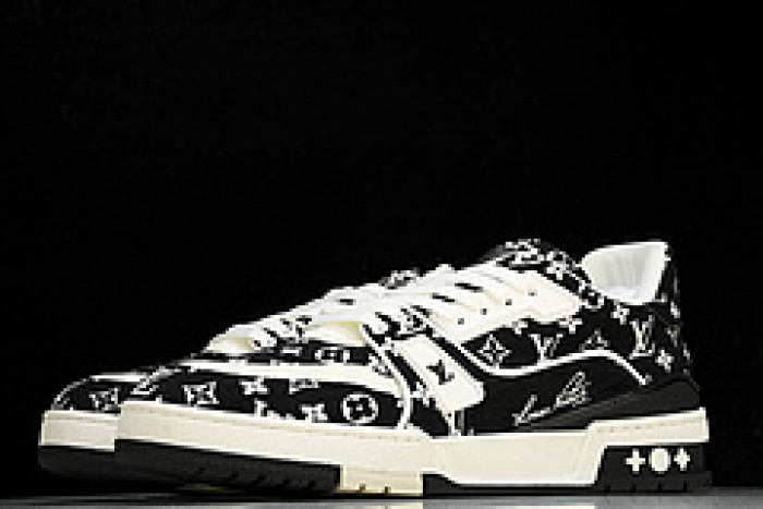 L&V SNEAKERS