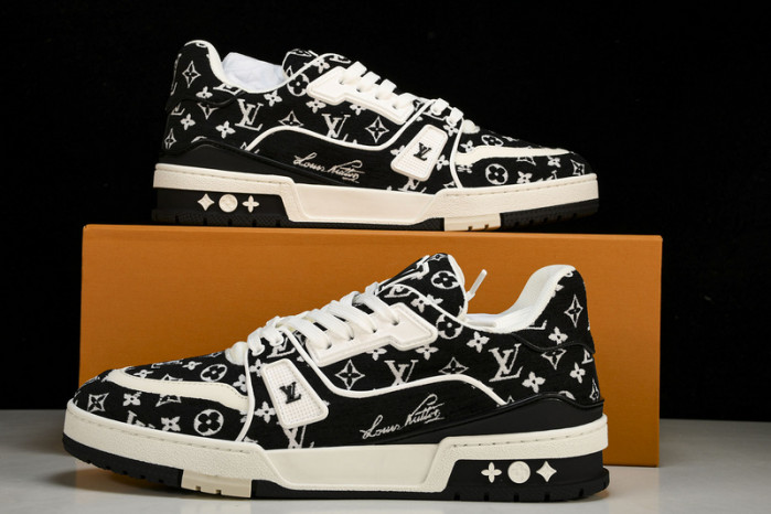 L&V SNEAKERS