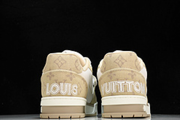 L&V SNEAKERS