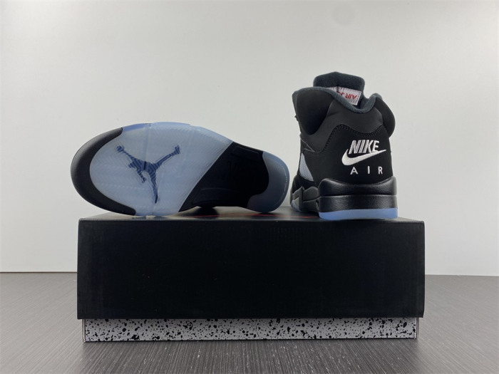 Jordan 5 Retro Black Metallic (2016) - 845035-003