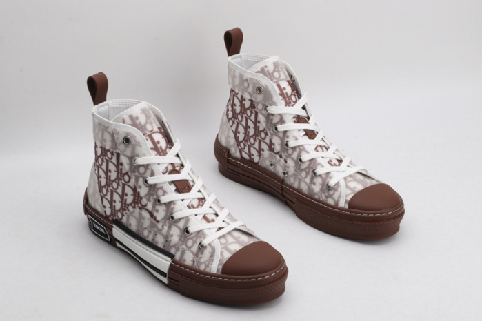 DI*O*R B23 PANKICK