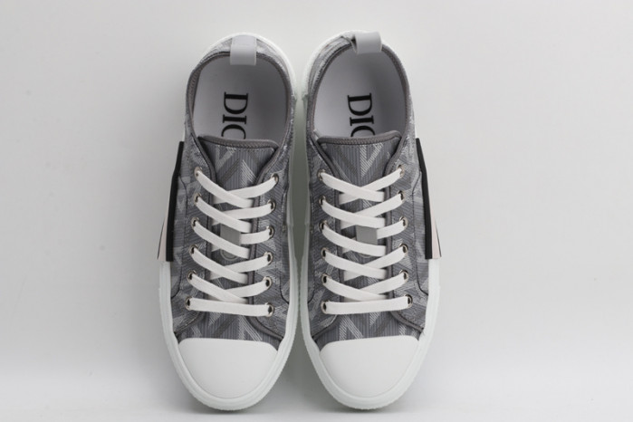 DI*O*R B23 PANKICK