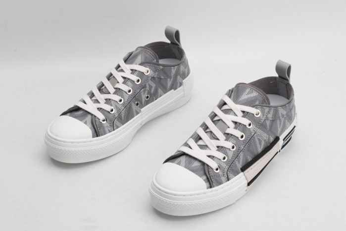 DI*O*R B23 PANKICK