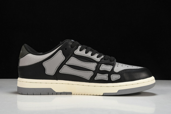AM1R1 SNEAKERS