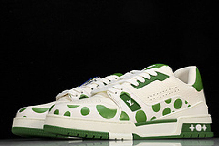 L&V SNEAKERS