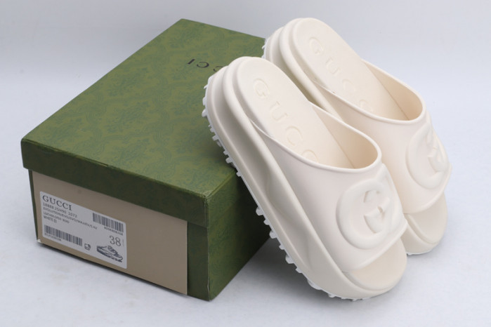 G DESIGNER SLIPPERS