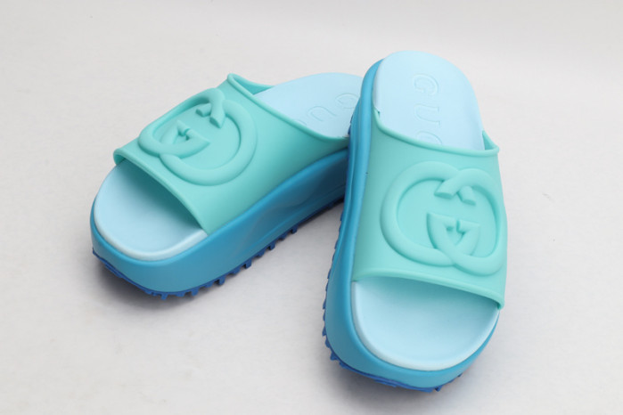G DESIGNER SLIPPERS