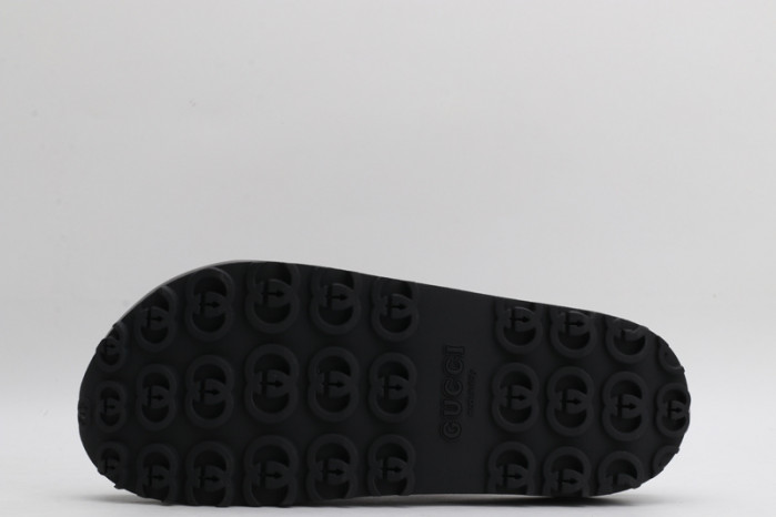 G DESIGNER SLIPPERS