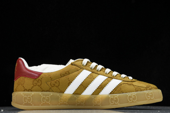 Adidas Sneaker