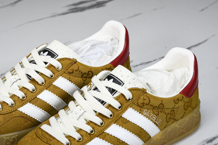 Adidas Sneaker