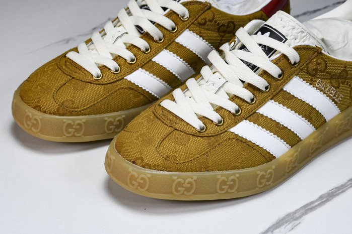 Adidas Sneaker