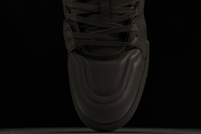 L&V SNEAKERS