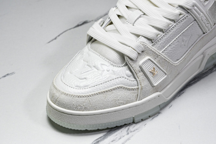 L&V SNEAKERS