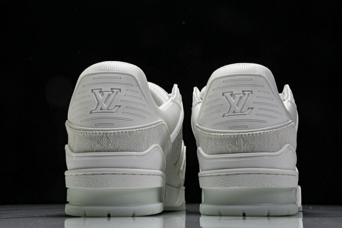 L&V SNEAKERS
