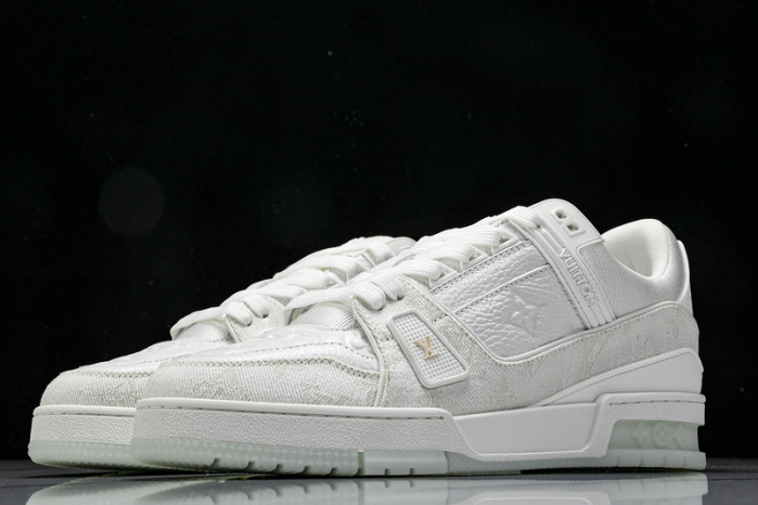 L&V SNEAKERS