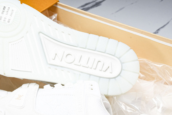 L&V SNEAKERS