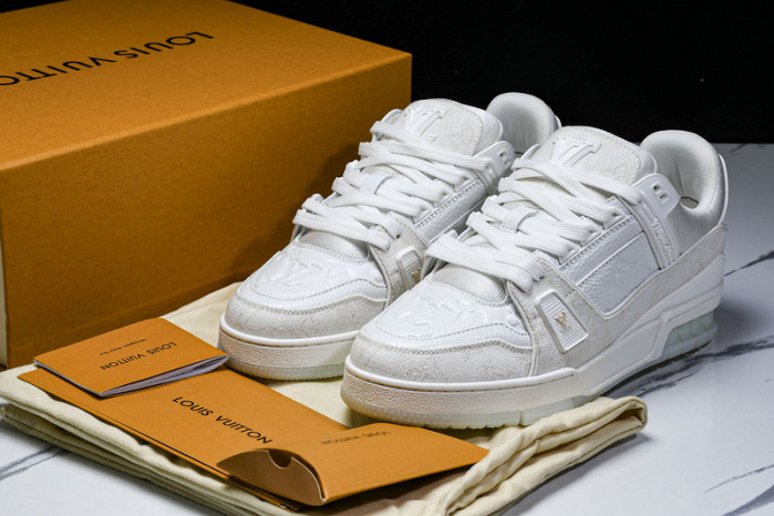 L&V SNEAKERS
