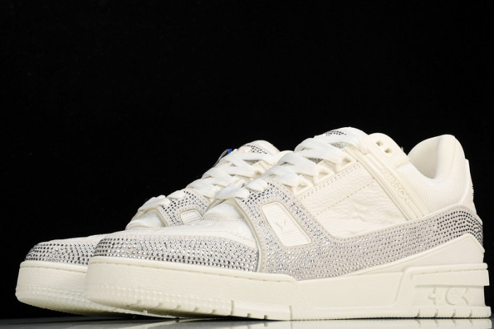 L&V SNEAKERS