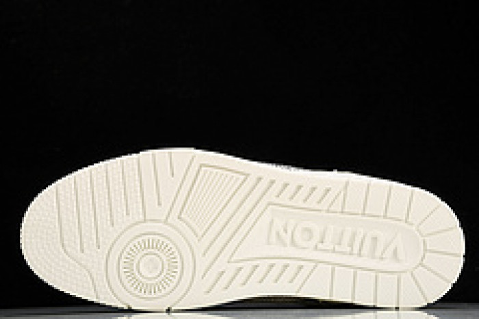 L&V SNEAKERS