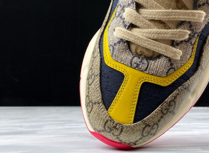 GUCC SNEAKER