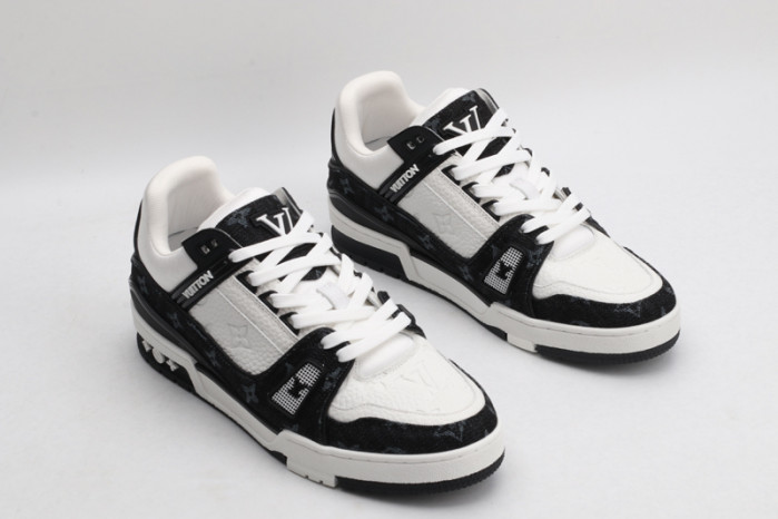 L&V SNEAKERS
