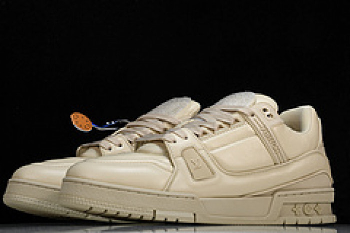 L&V SNEAKERS
