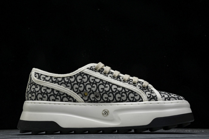 GUCC SNEAKER