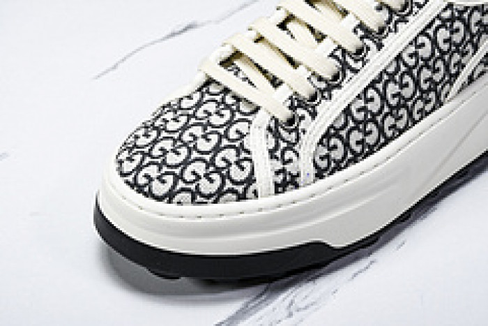 GUCC SNEAKER