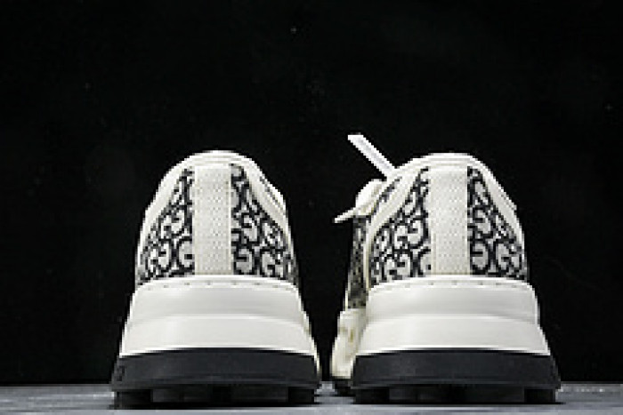 GUCC SNEAKER